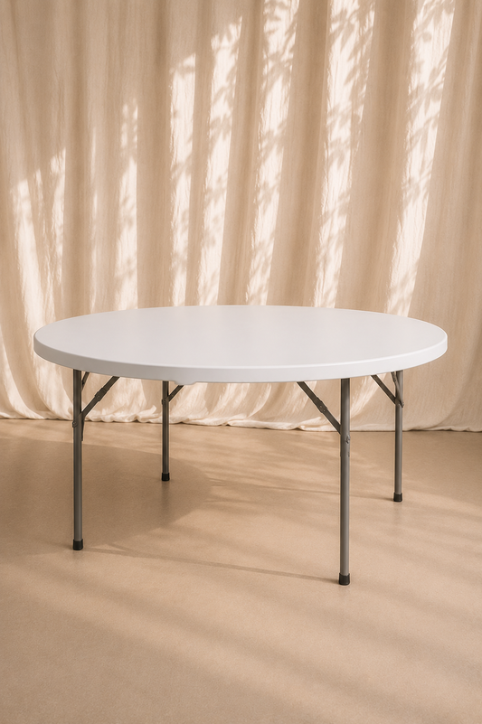 60' Round Plastic Table